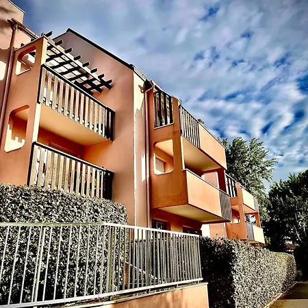 Superbe Dans Avec Piscine Apartment *